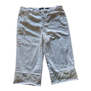 Susan Graver Jeans Womens Sz 18W Capri White Mid Rise Lace Hem 36x21 Straight